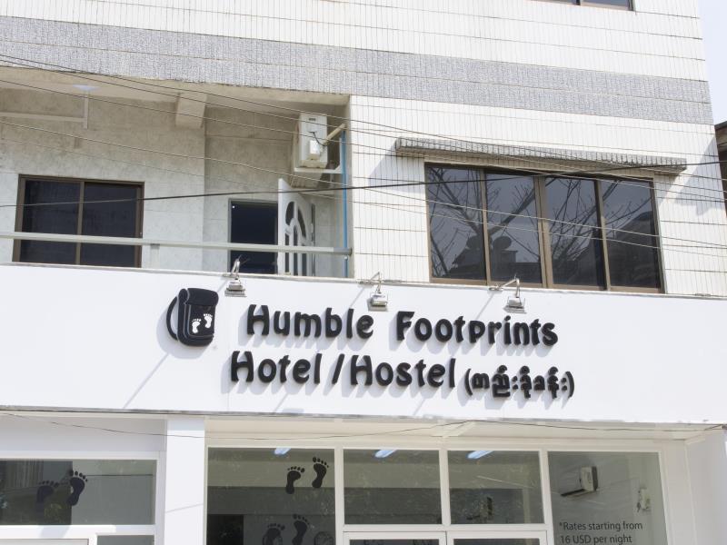 Humble Footprints Hotel/Hostel Yangon Exterior photo